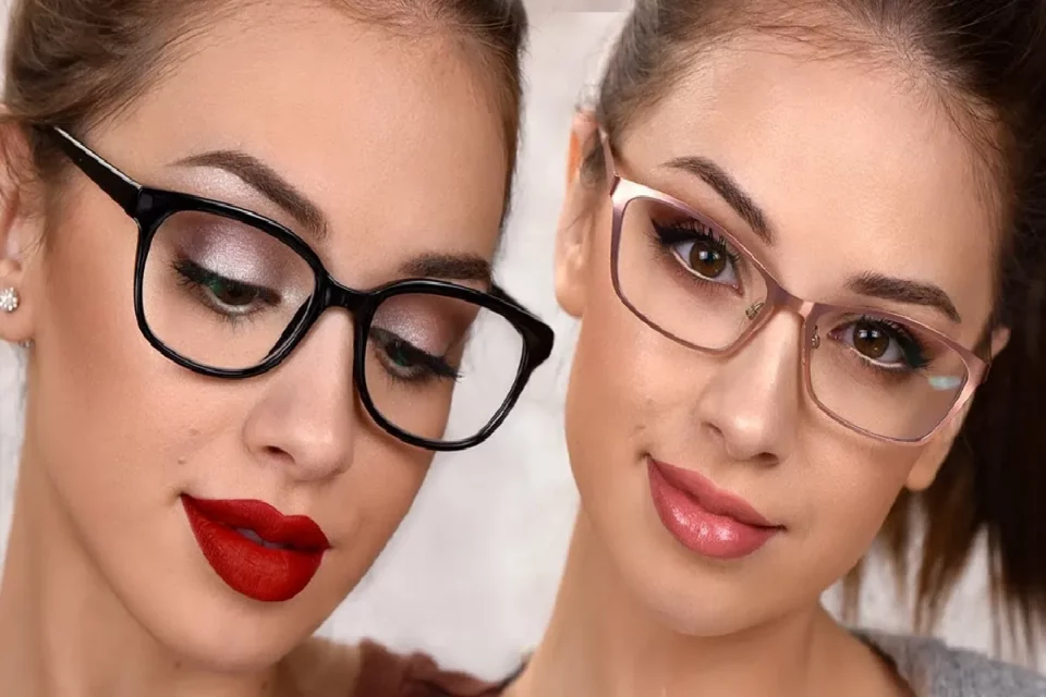 How to Wear Lipstick with Glasses (1)